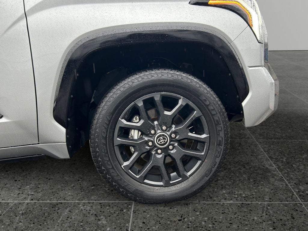 2023 Toyota TUNDRA 4X4 Platinum 1 Owner Local Trade In