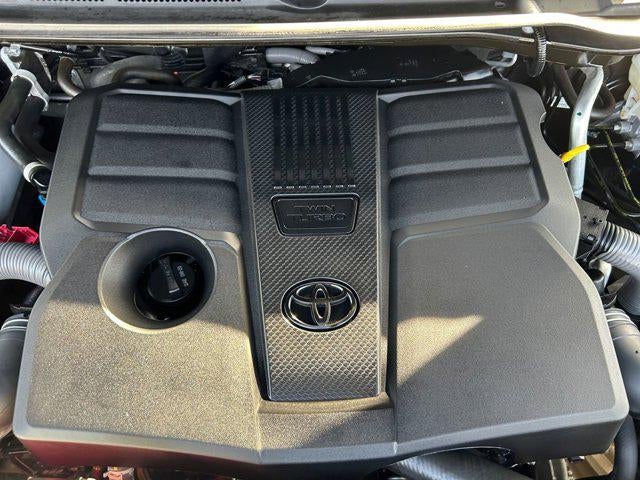 2023 Toyota TUNDRA 4X4 Platinum
