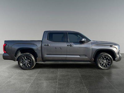 2023 Toyota TUNDRA 4X4 Platinum