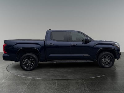 2022 Toyota Tundra Hybrid Platinum