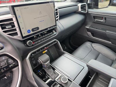 2022 Toyota Tundra Hybrid Platinum