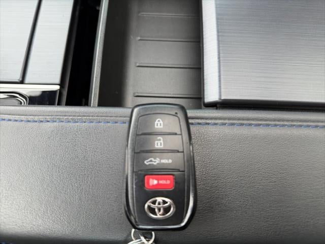2022 Toyota Tundra Hybrid Platinum