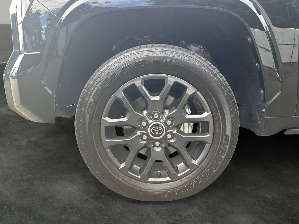 2023 Toyota Tundra i-FORCE MAX Platinum