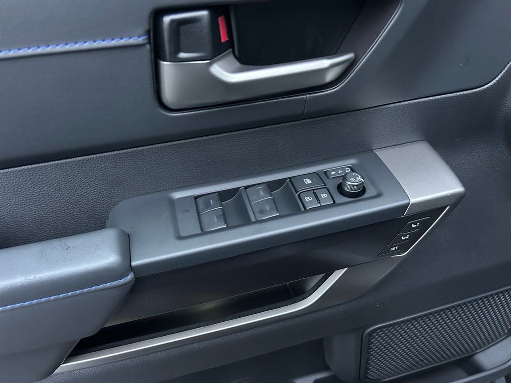 2026 Toyota Tundra i-FORCE MAX Platinum i-FORCE MAX