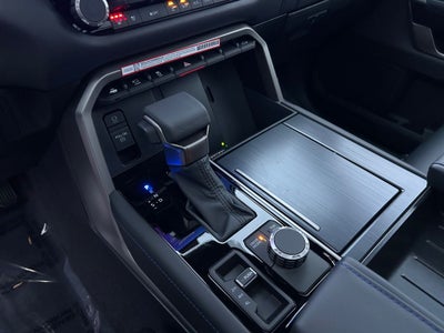 2026 Toyota Tundra i-FORCE MAX Platinum i-FORCE MAX