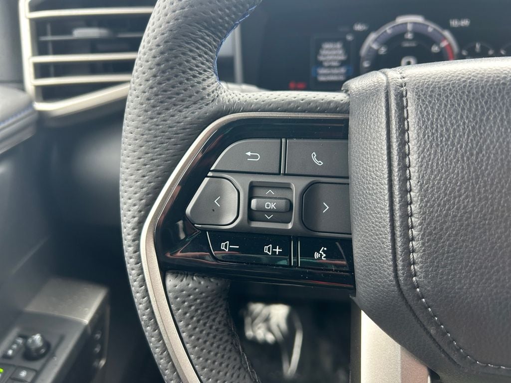 2026 Toyota Tundra i-FORCE MAX Platinum i-FORCE MAX