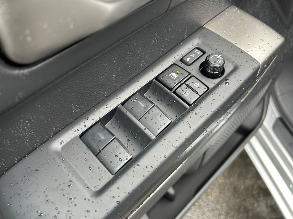 2026 Toyota Tundra i-FORCE MAX Platinum i-FORCE MAX