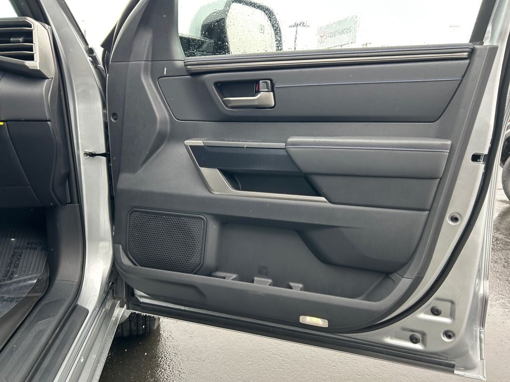 2026 Toyota Tundra i-FORCE MAX Platinum i-FORCE MAX