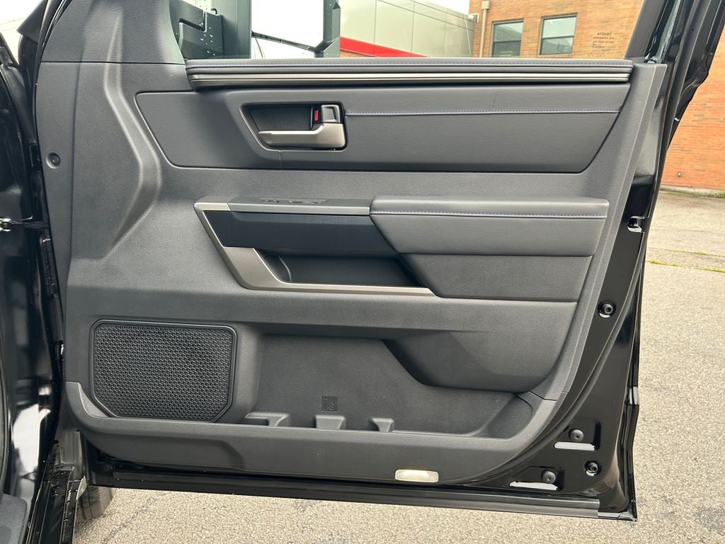 2026 Toyota Tundra i-FORCE MAX Platinum i-FORCE MAX