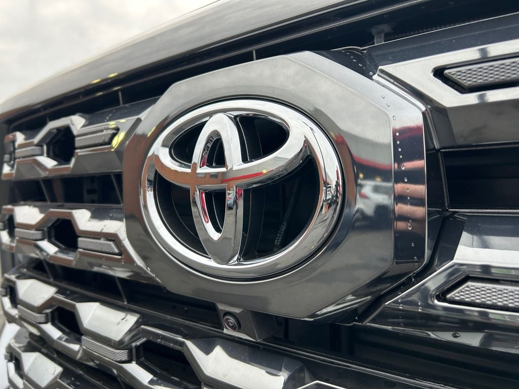 2026 Toyota Tundra i-FORCE MAX Platinum i-FORCE MAX