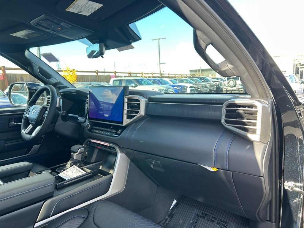 2026 Toyota Tundra i-FORCE MAX Platinum i-FORCE MAX