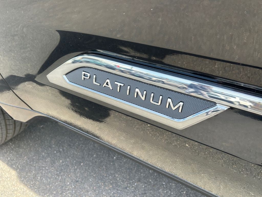 2026 Toyota Tundra i-FORCE MAX Platinum i-FORCE MAX