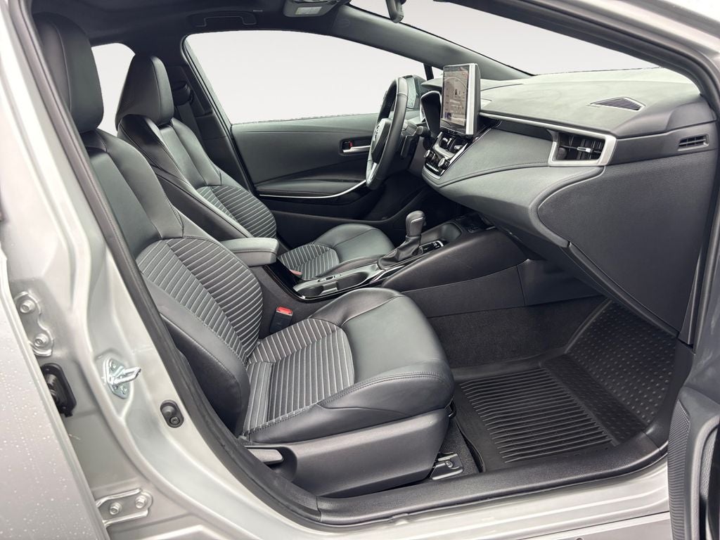 2025 Toyota COROLLA XSE