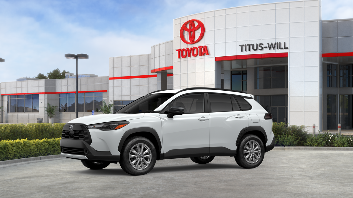 2026 Toyota Corolla Cross LE