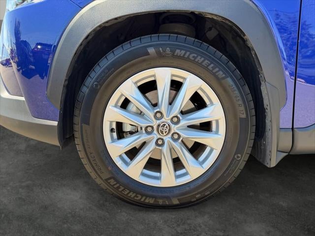 2025 Toyota Corolla Cross LE ONE OWNER