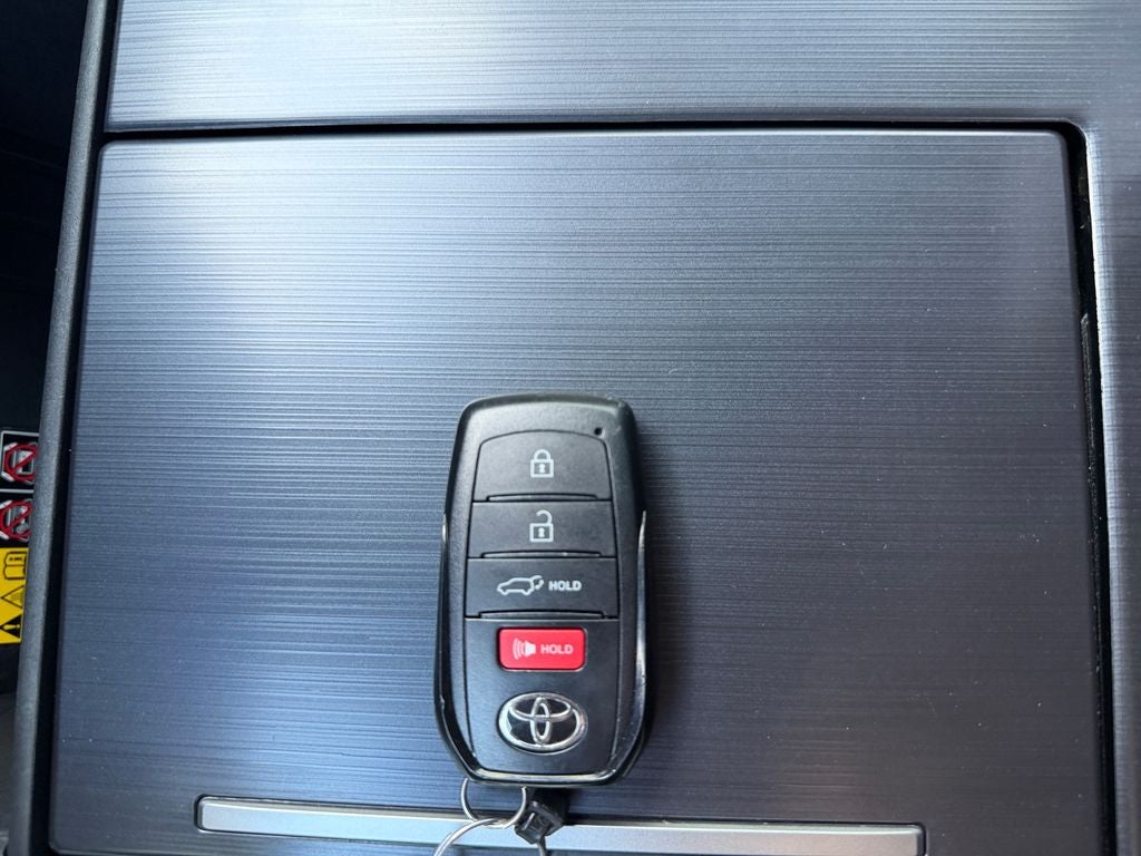 2025 Toyota Sequoia Platinum