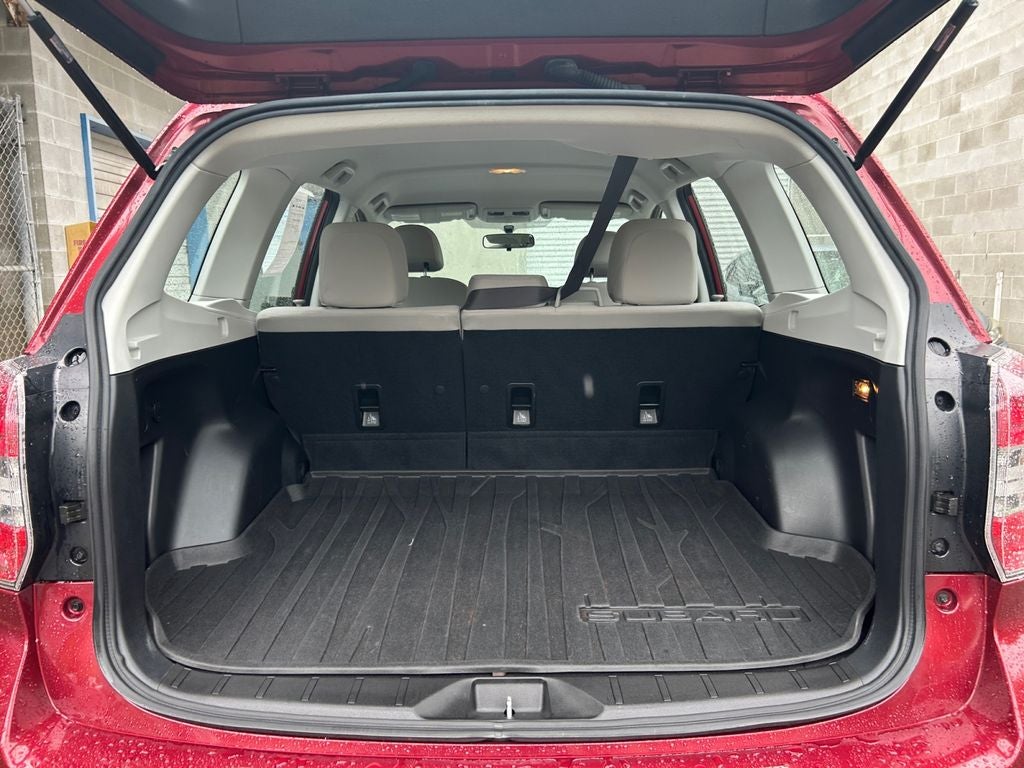 2015 Subaru Forester 2.5i