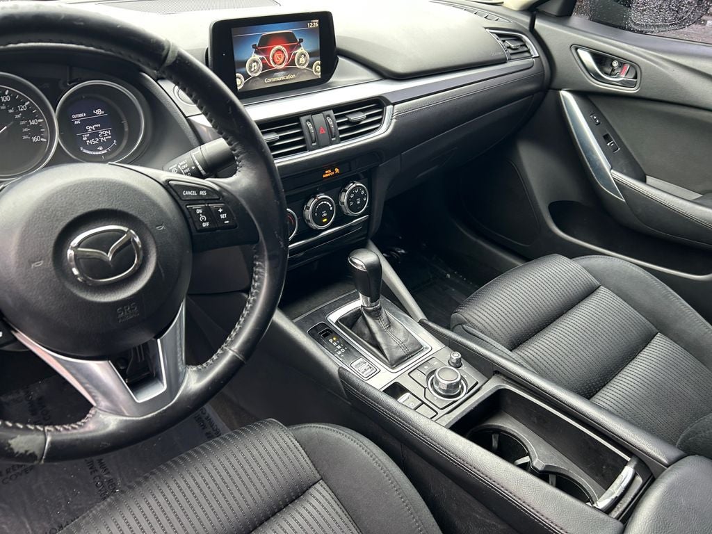 2016 Mazda Mazda6 i Sport Local Trade-In