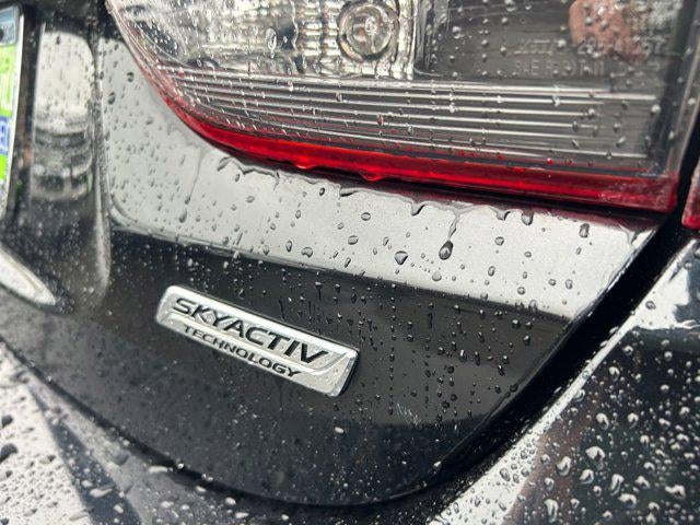 2016 Mazda Mazda6 i Sport Local Trade-In