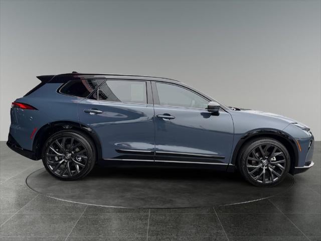 2026 Toyota Crown Signia Limited