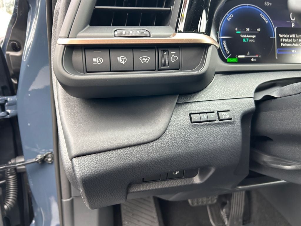 2026 Toyota Toyota Crown Signia XLE