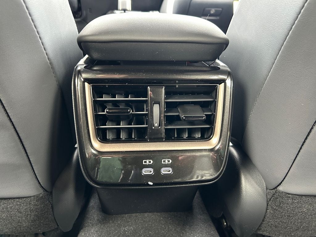 2026 Toyota Toyota Crown Signia XLE