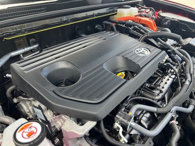 2025 Toyota Toyota Crown Signia Limited