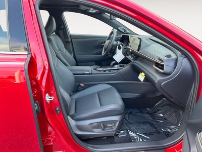 2025 Toyota Toyota Crown Signia Limited