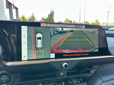 2025 Toyota Toyota Crown Signia Limited