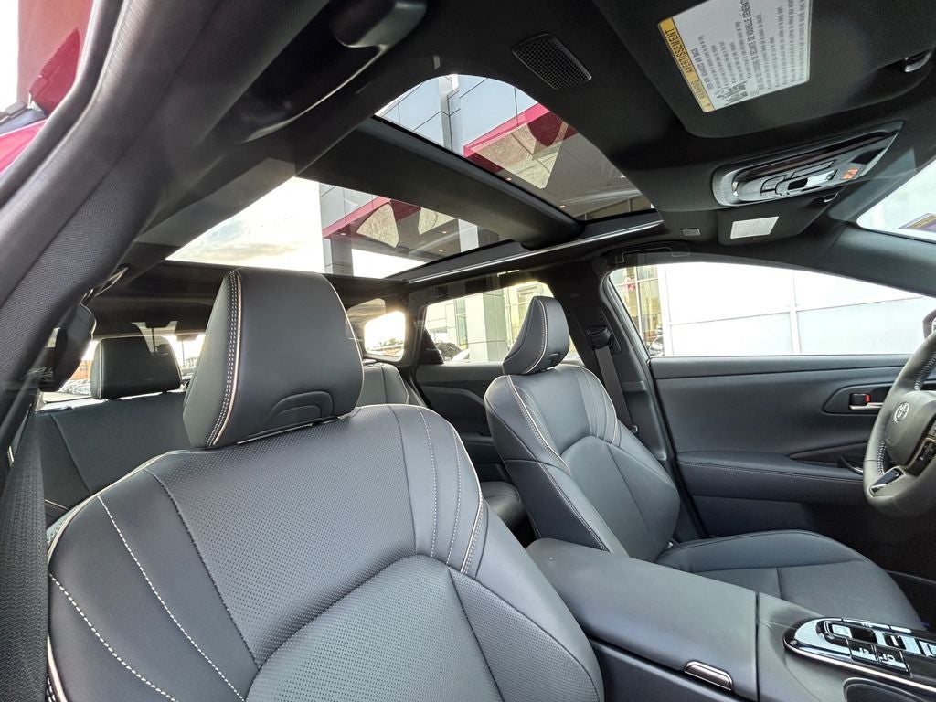 2025 Toyota Toyota Crown Signia Limited