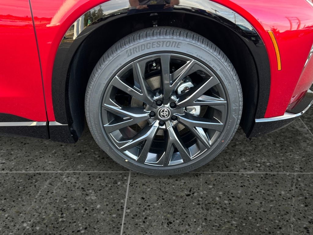 2025 Toyota Toyota Crown Signia Limited