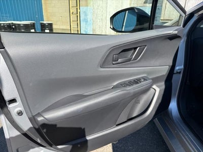 2025 Toyota Prius LE