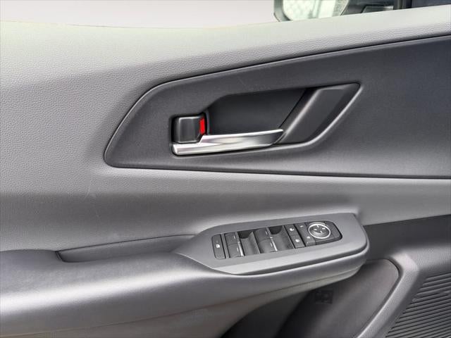 2023 Toyota Prius XLE