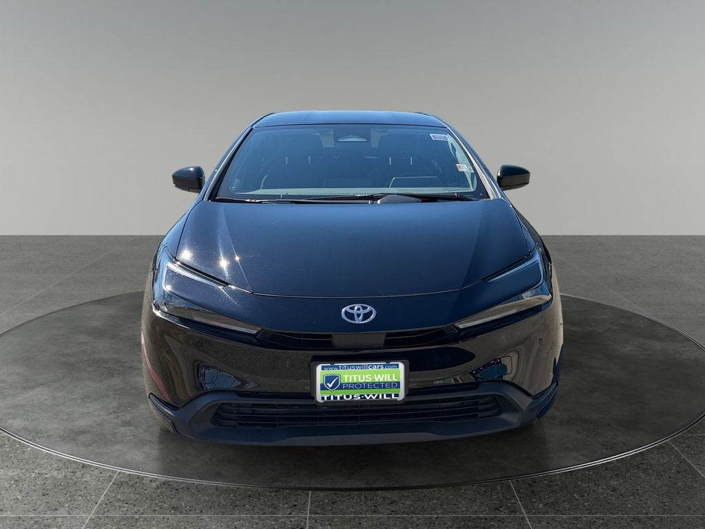 2025 Toyota Prius LE