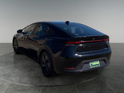 2025 Toyota Prius LE