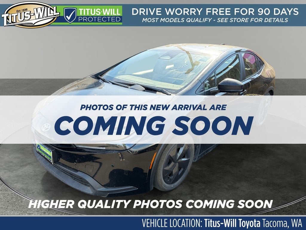 2025 Toyota Prius LE