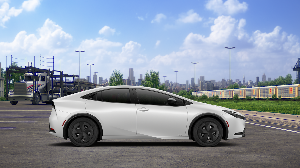 2027 Toyota Prius LE AWD