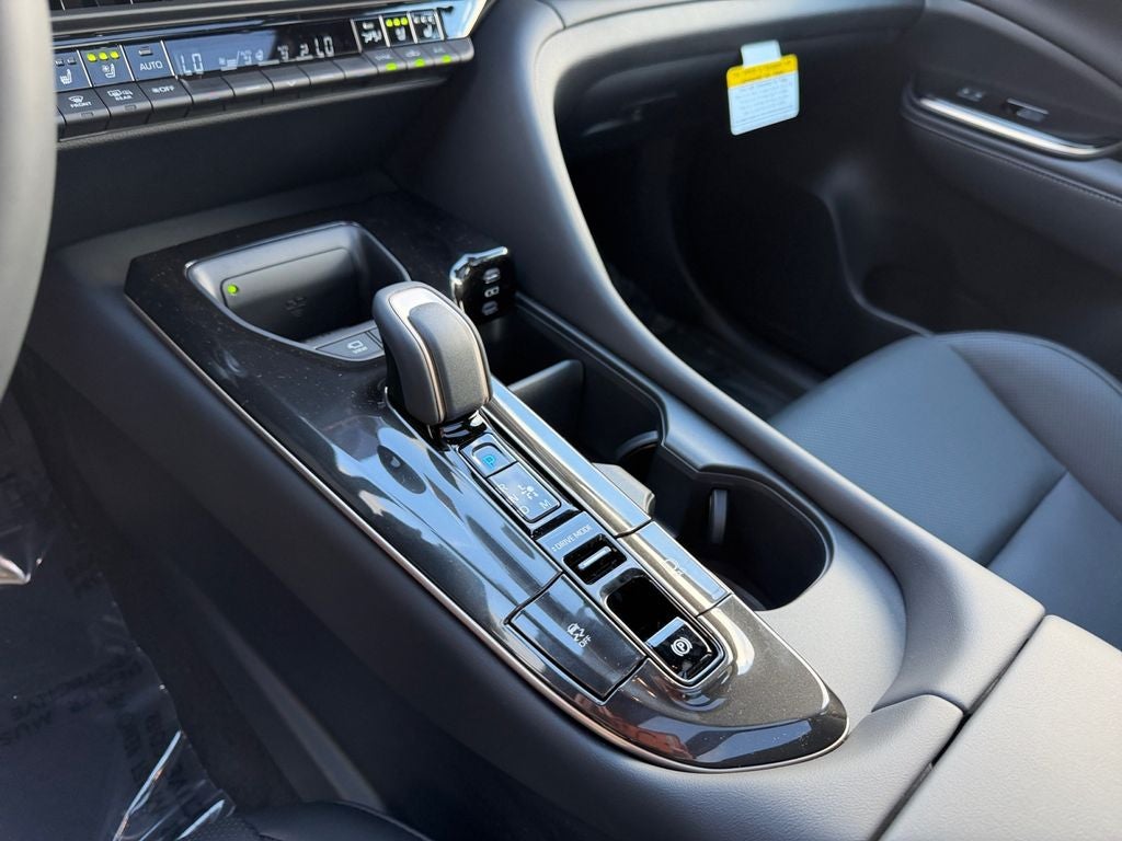 2026 Toyota Crown Platinum