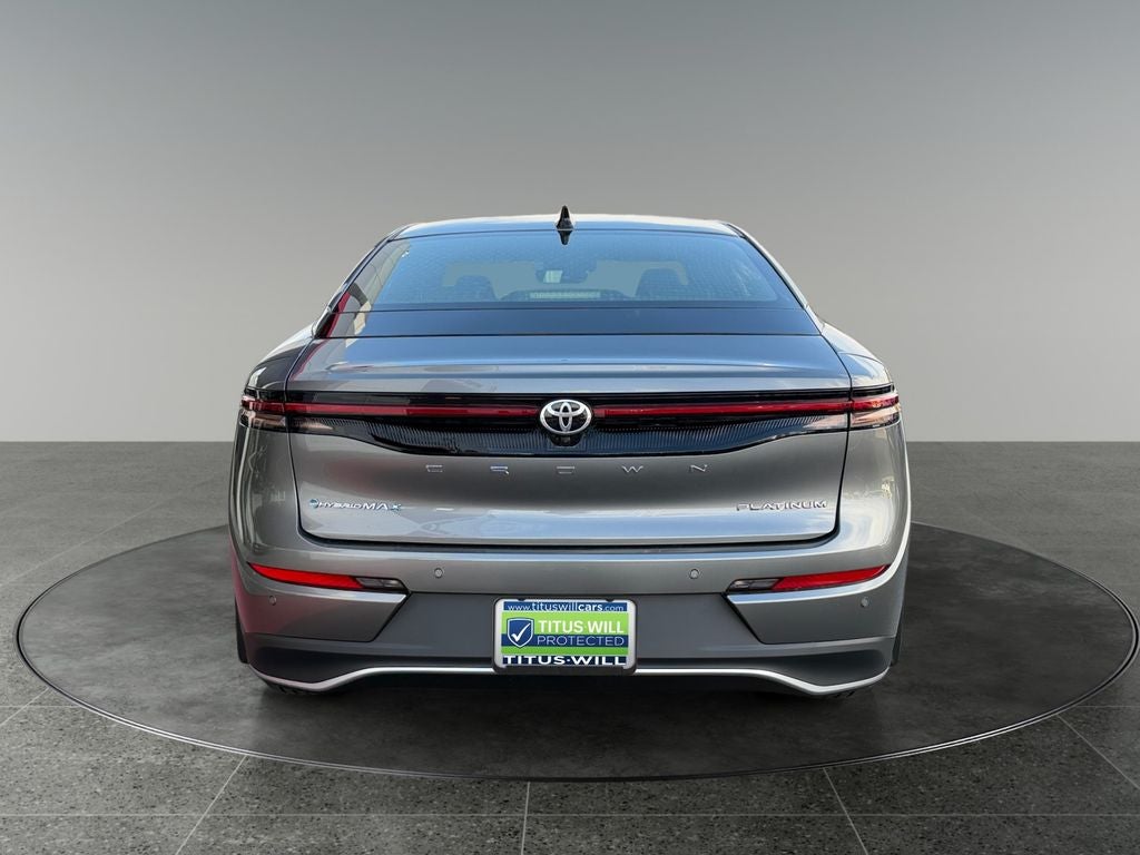 2026 Toyota Crown Platinum
