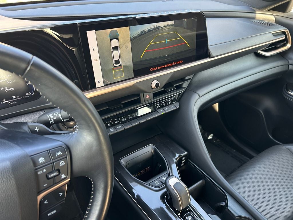 2025 Toyota Crown Platinum