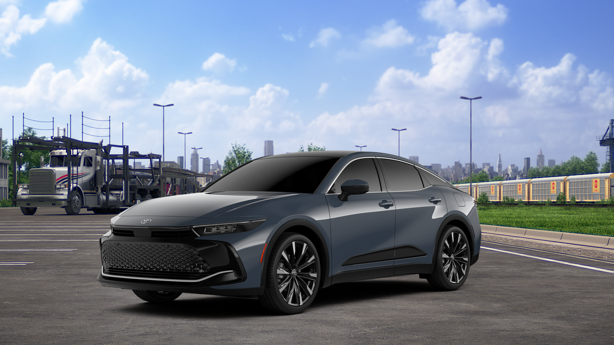 2026 Toyota Crown Platinum