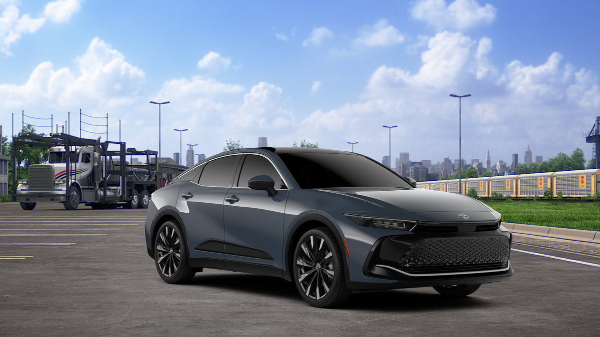 2026 Toyota Crown Platinum