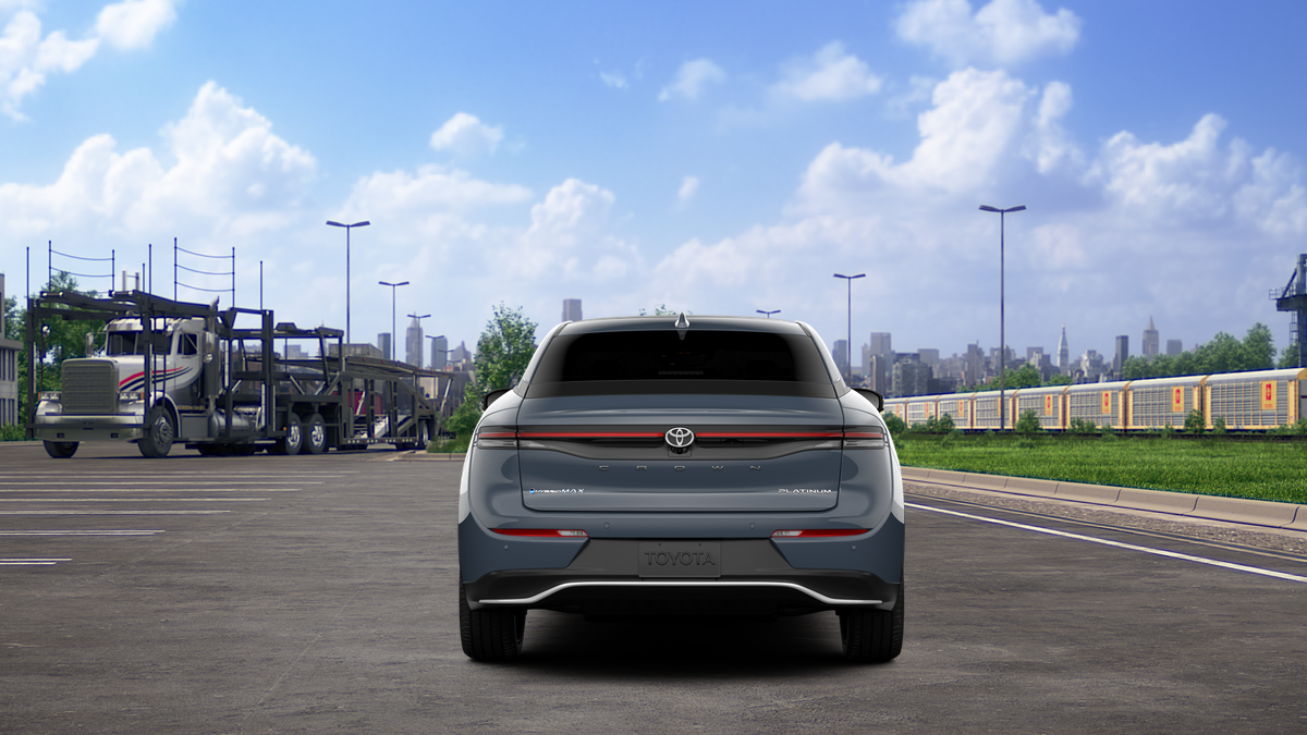2026 Toyota Crown Platinum