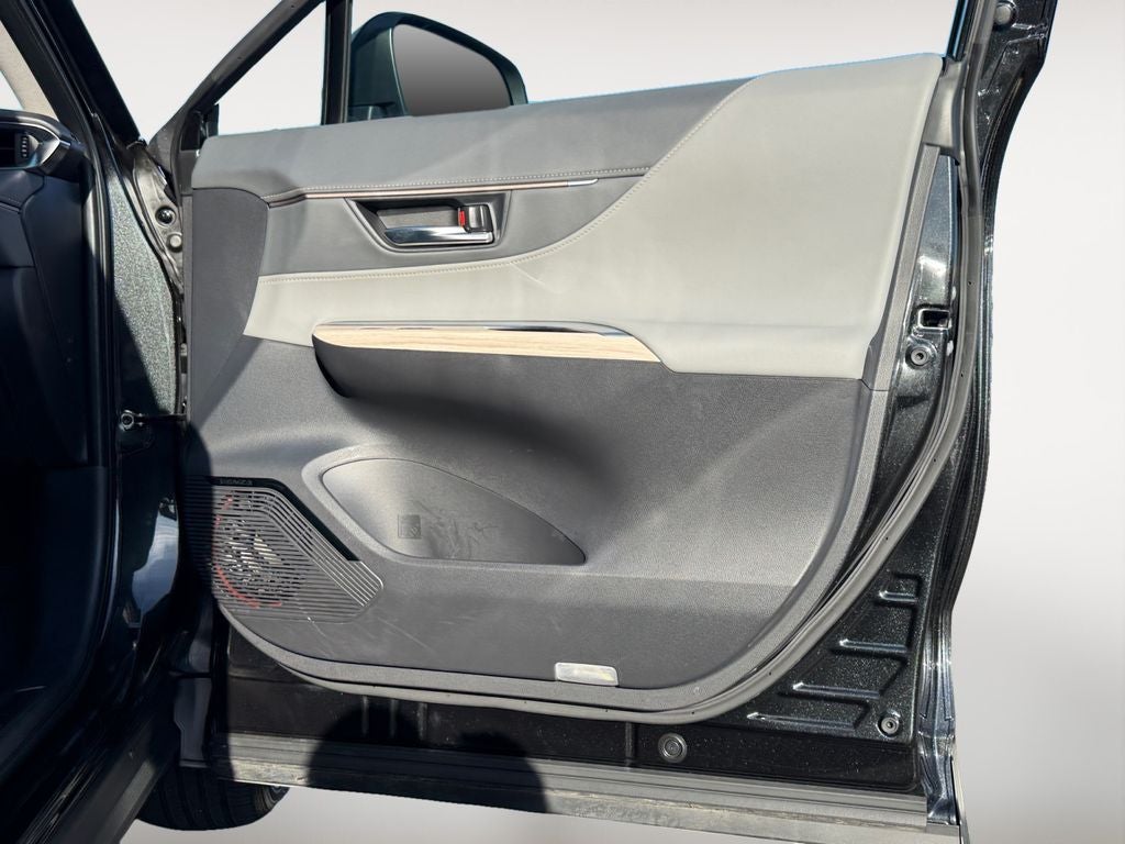 2023 Toyota Venza Limited