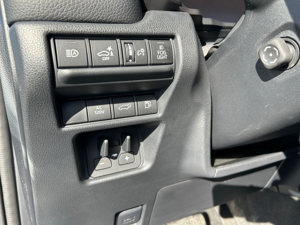 2025 Toyota LAND CRUISER 4WD (Natl)