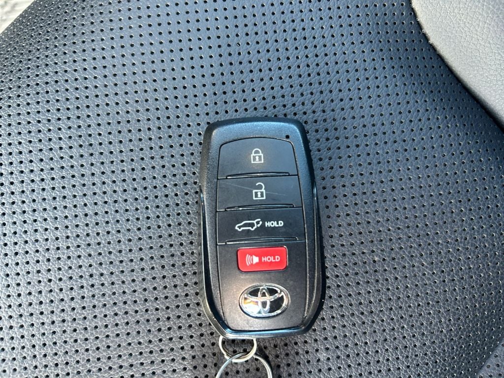 2025 Toyota LAND CRUISER 4WD (Natl)