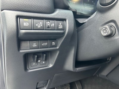 2025 Toyota LAND CRUISER 4WD (Natl)