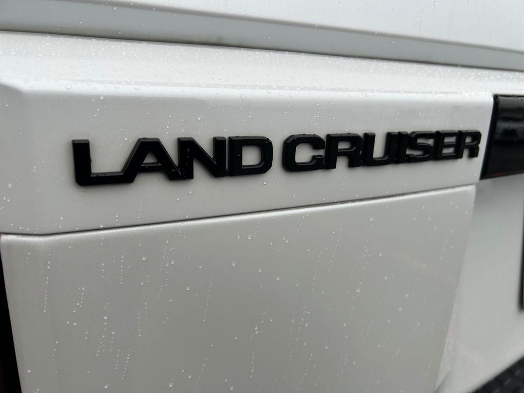 2025 Toyota LAND CRUISER 4WD (Natl)