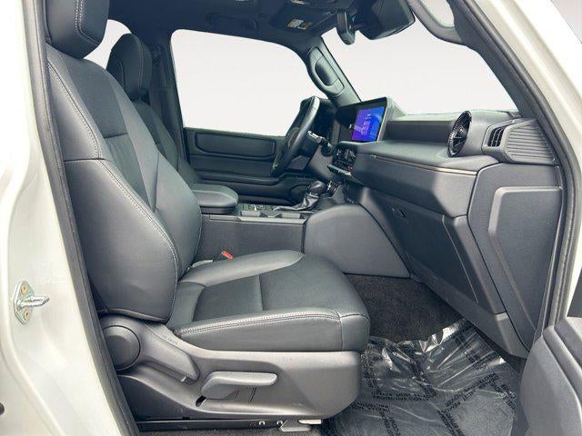 2025 Toyota LAND CRUISER 4WD (Natl)