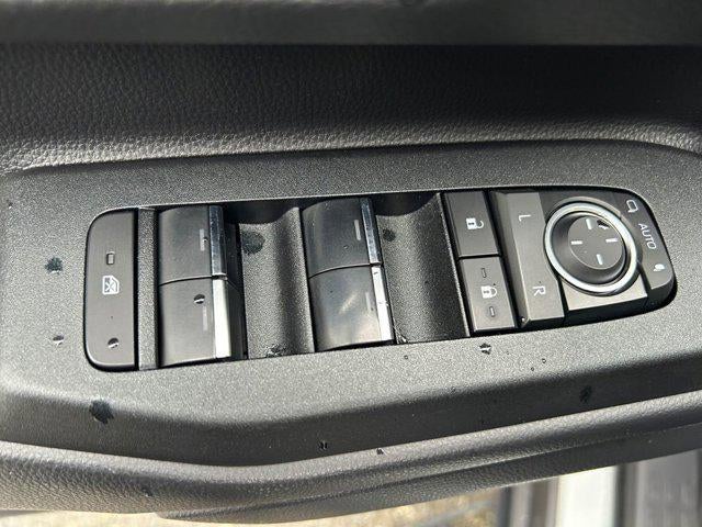 2025 Toyota LAND CRUISER 4WD (Natl)